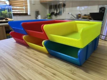 Stackable Interlocking Trays