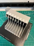 Modelo 3d de Soporte de disco de lijado de 5 pulgadas con etiquetas de grano para impresoras 3d