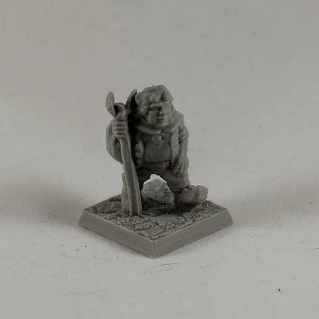 Halfling wanderer 28mm (Supportless, FDM friendly)