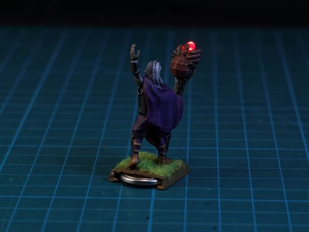 Dark Elf Sorcerer LED 28mm (FDM, no supports)