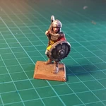  Soldier/knight with axe 28mm (no supports)  3d model for 3d printers