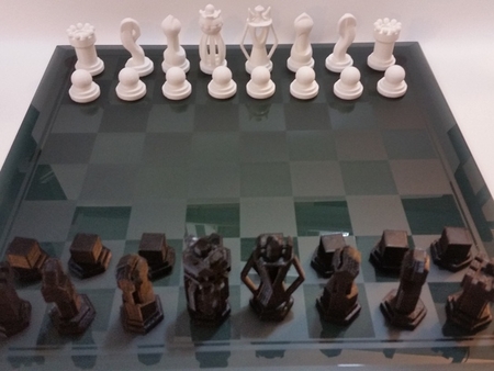 Chess Set - Round vs Blocky