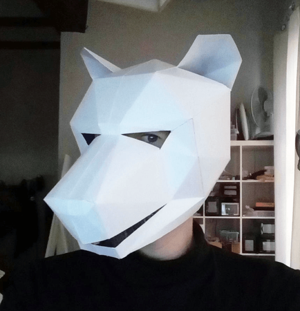 Low poly wolf paper mask