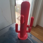 Modelo 3d de Parte inferior de la joyería de pie en una forma de un cactus. para impresoras 3d