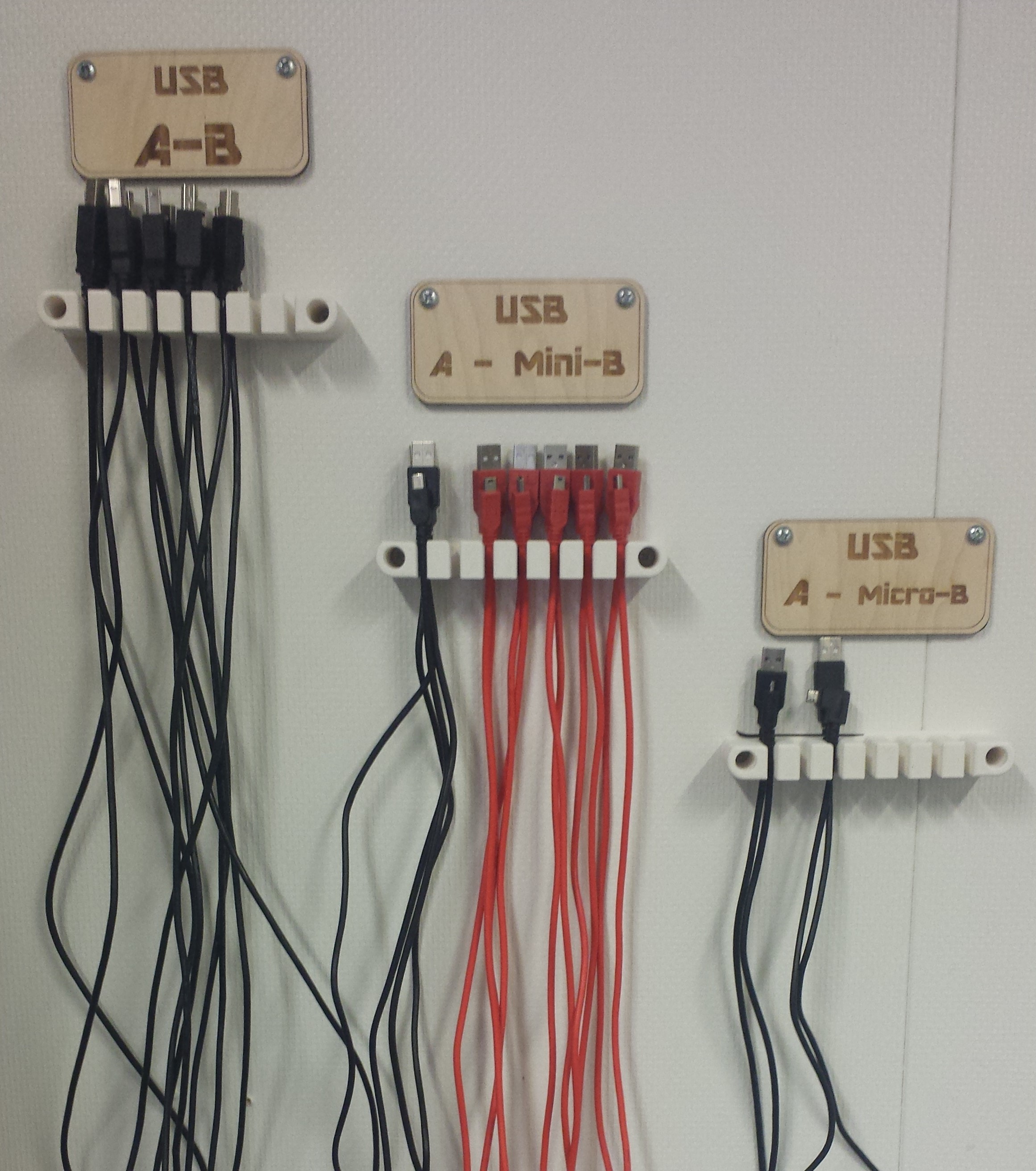 Usb wire wall rack 3d model for 3d printers free