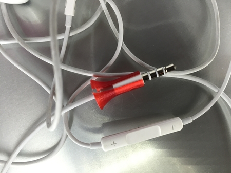 Modelo 3d de Cable anti-flexión cosa de apple con conector de 3,5 mm para impresoras 3d