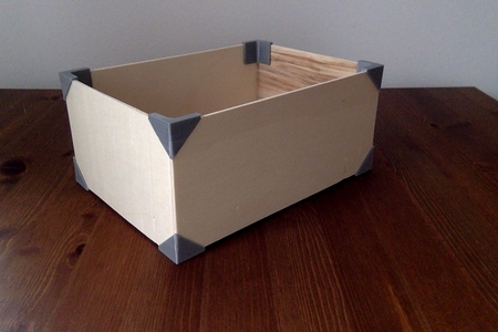 Modelo 3d de Pequeña caja resistente para impresoras 3d