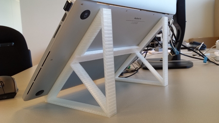 Macbook stand