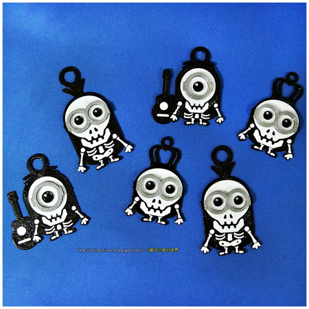 Minions Keychain / Magnets - Skull / Skeleton Version