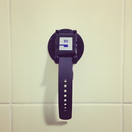 Pebble Wall-Mount