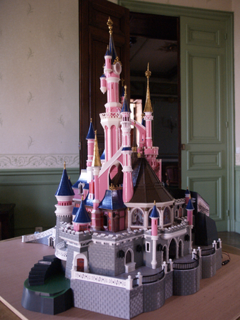 Chateau Disneyland Paris - Compact version