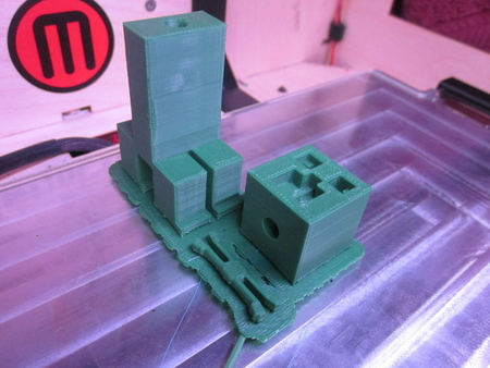 Modelo 3d de Minecraft creeper con cabeza giratoria para impresoras 3d