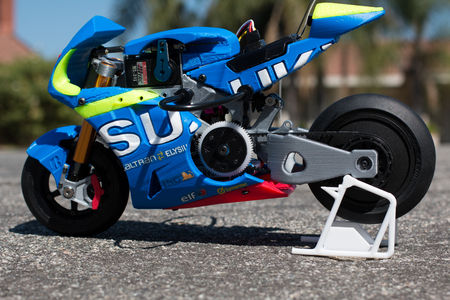 2016 SUZUKI GSX-RR 1:8 CARRERAS DE RC DE MOTOGP VERSIÓN 2