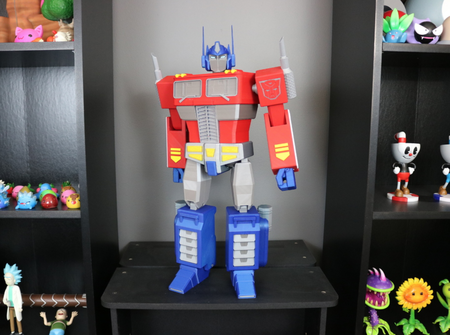 Big Optimus Prime! - Multi Material Model