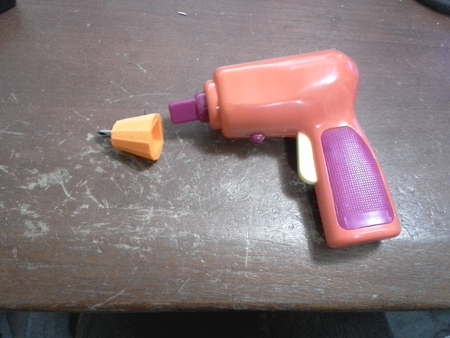 Toy screw gun adaptor