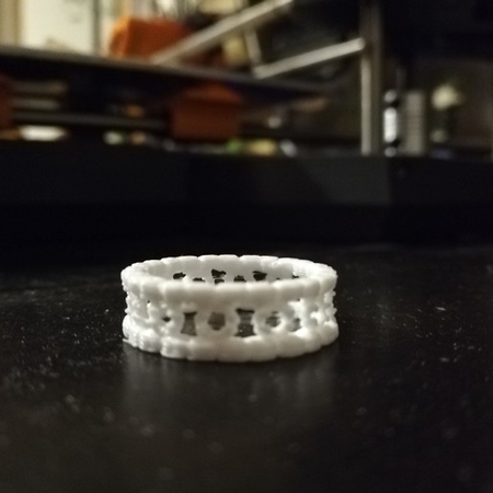 Modelo 3d de Precioso anillo de piedra para impresoras 3d