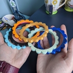 Modelo 3d de Grueso brazalete para impresoras 3d