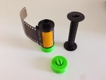 Modelo 3d de De película de 35 mm en 120 carrete para impresoras 3d