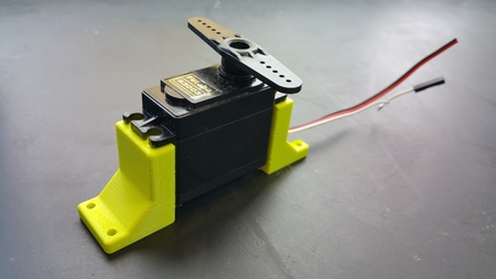 Simple servo mount