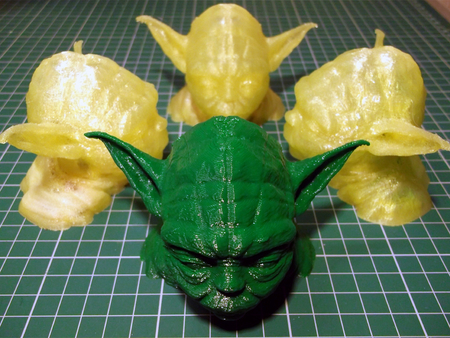 Modelo 3d de Yoda - lite - más cara menos túnica y un poco más grande para impresoras 3d