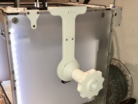 UM2(+) filament spool side hanger with UM connector