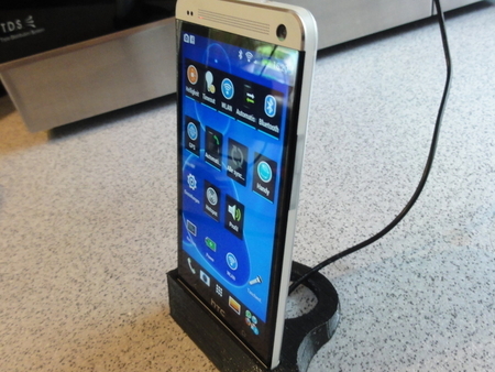 HTC One Dock