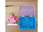 Modelo 3d de Peppa pig en un cuadro de para impresoras 3d