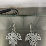  Earrings: artistic leaf (v2 & v3)  3d model for 3d printers
