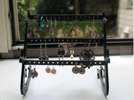 Customizable Earring Stand