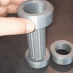 Modelo 3d de Multi-roscada del tornillo y de la tuerca, la derecha y la izquierda hilos para impresoras 3d