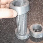 Modelo 3d de Multi-roscada del tornillo y de la tuerca, la derecha y la izquierda hilos para impresoras 3d