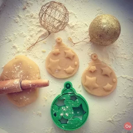 Modelo 3d de Bola de navidad ornamento del cortador de la galleta para impresoras 3d