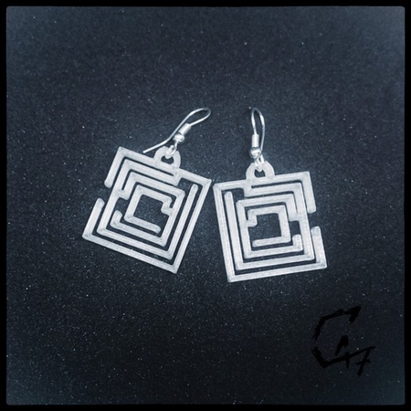  Square labirynth earrings - free  3d model for 3d printers