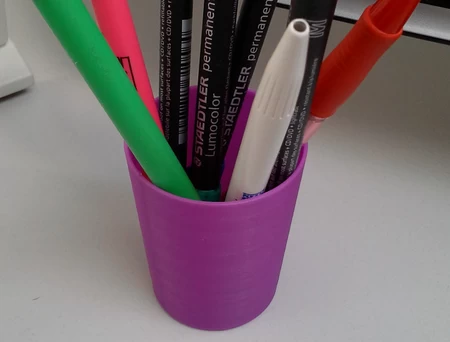  Simple, small pen holder cup  3d model for 3d printers