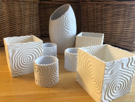 Ripple Vases (Round)