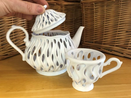 Modelo 3d de Tetera y taza de té que funcionan mal para impresoras 3d