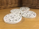 Modelo 3d de Cuatro posavasos de superficie mínima para impresoras 3d