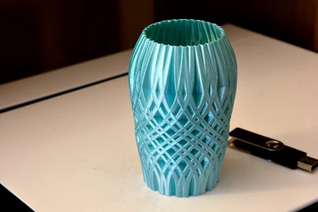 Vase #673